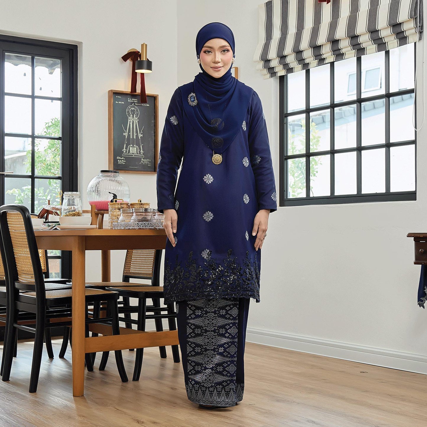 Che Aminah Kurung
