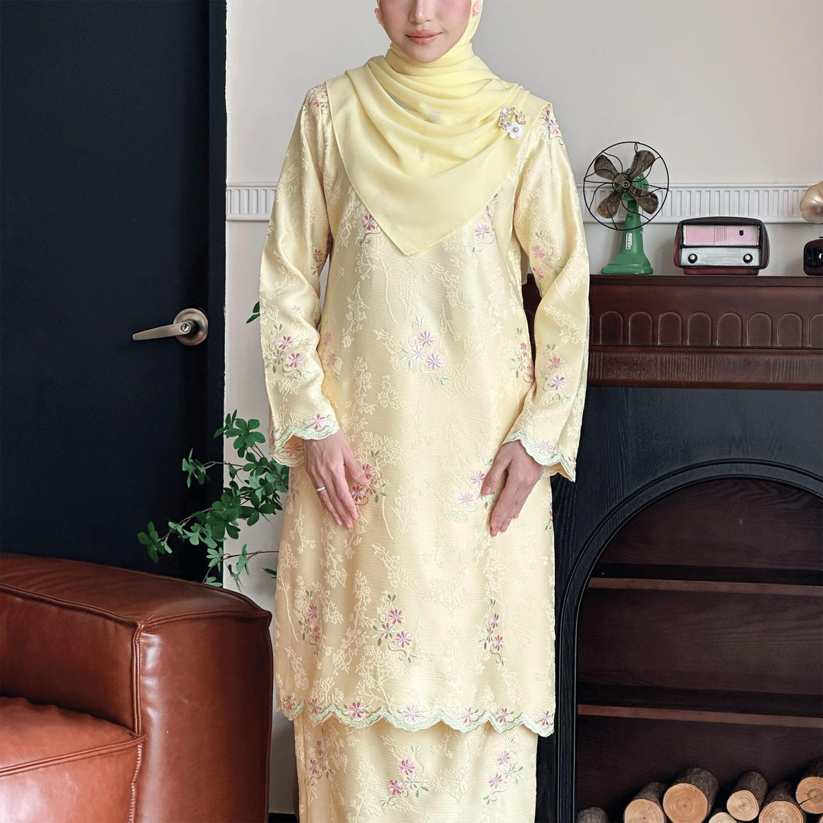 Indah Kurung