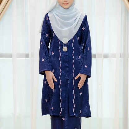 Dewi Kebaya