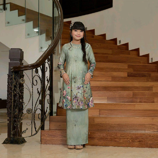 Natasha Kids Kurung