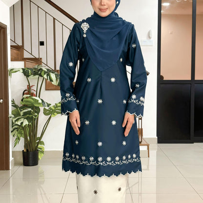 Widura Kurung