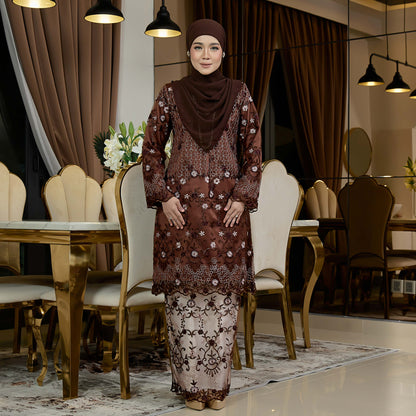 Safia Kurung