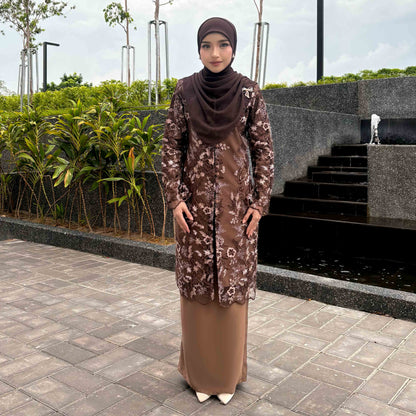 Salmy Kurung