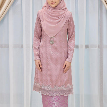 Qaleesa Kurung
