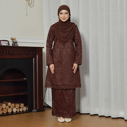 Aera Kurung