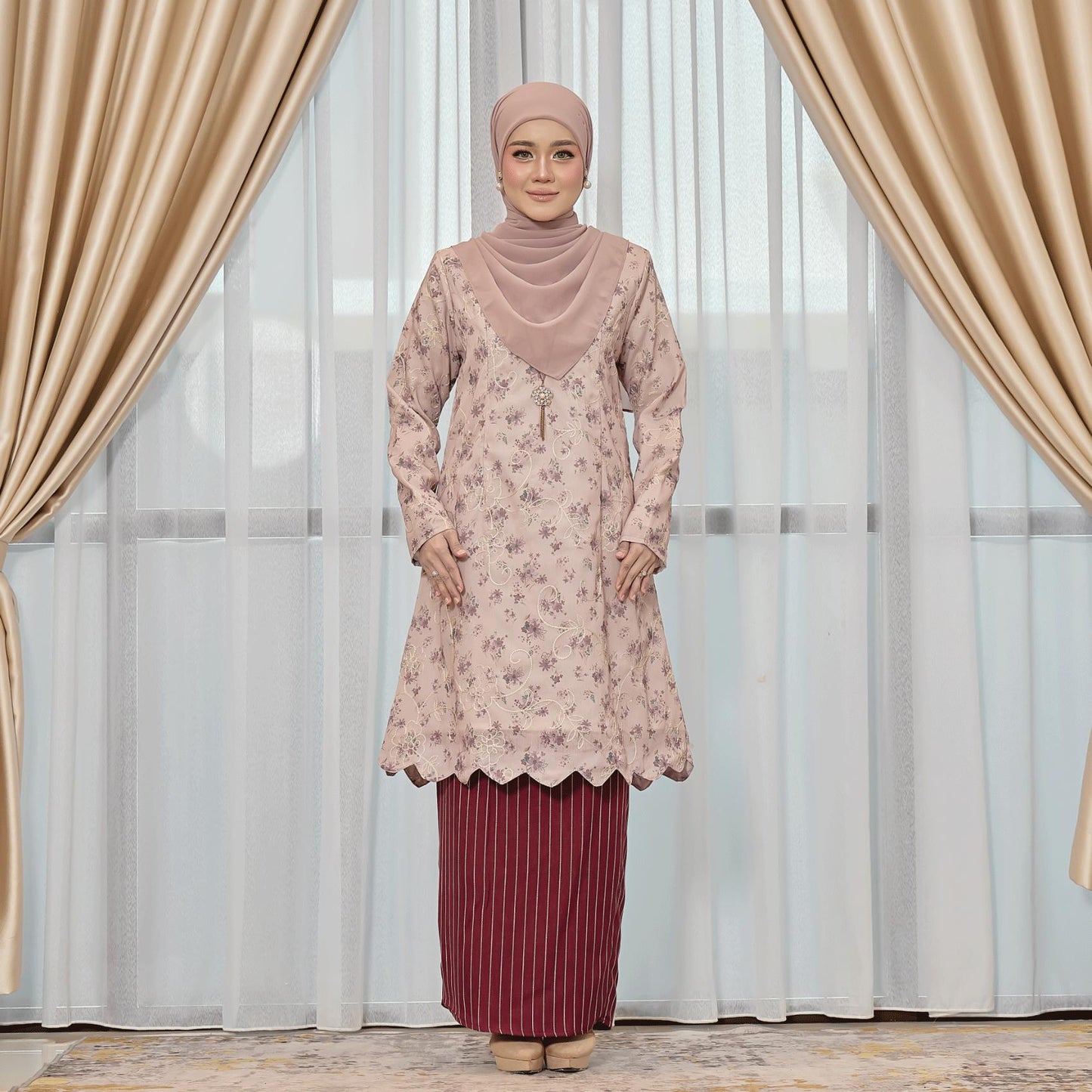 Sabira Kurung