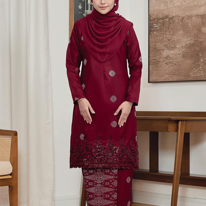 Che Aminah Kurung