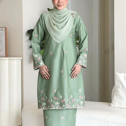 Fitra Kurung