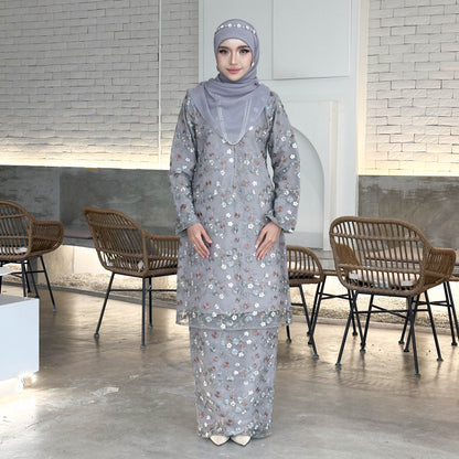 Eymilia Kurung