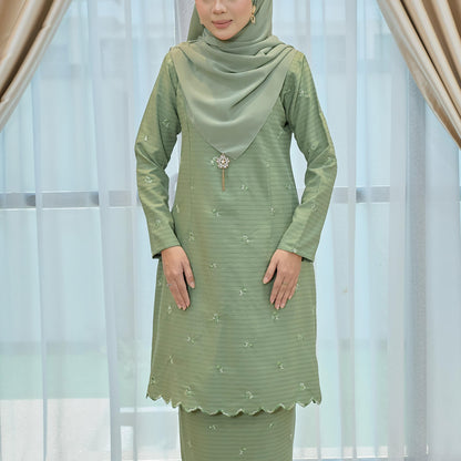 Syerra Kurung
