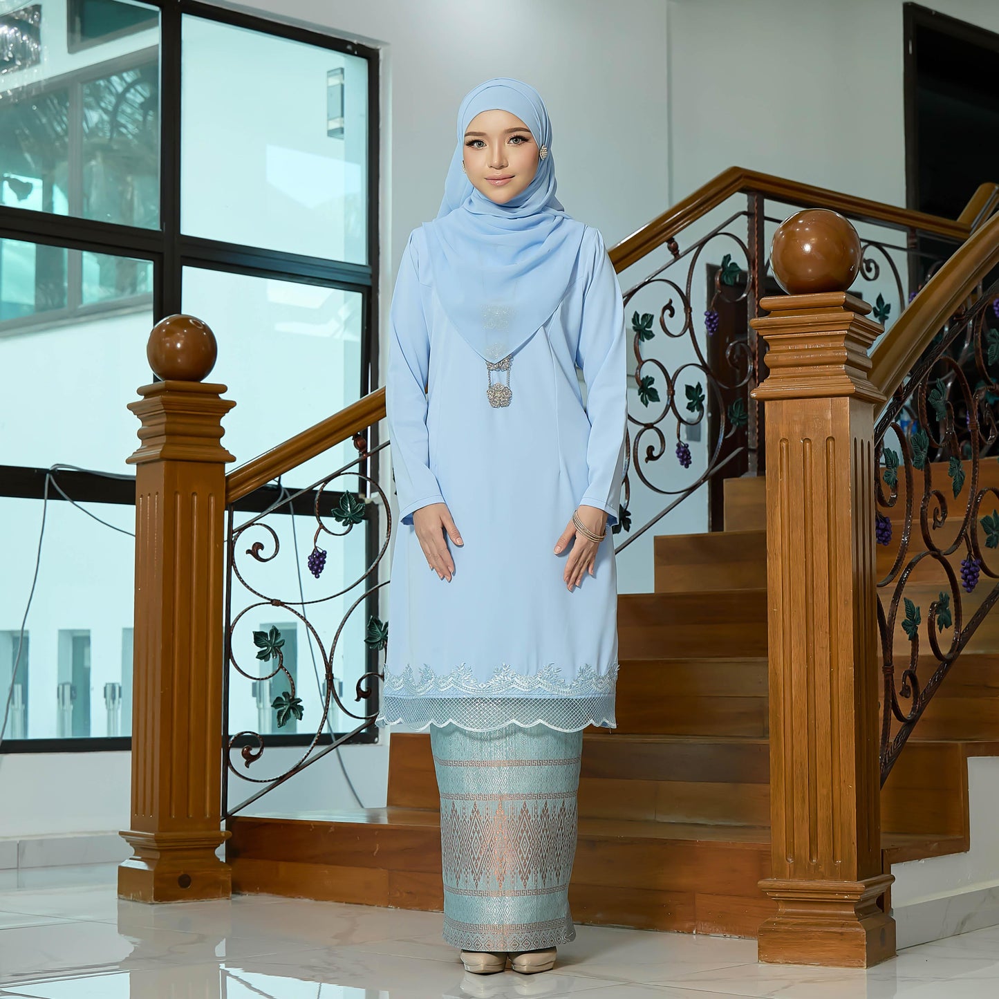 Adeenda Kurung