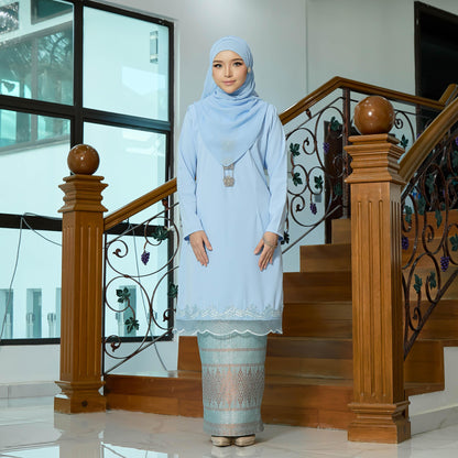Adeenda Kurung