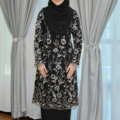 Keisha Kurung