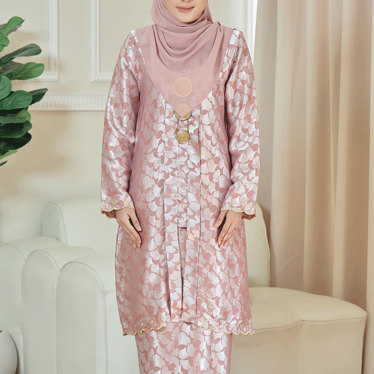Irdina Kurung