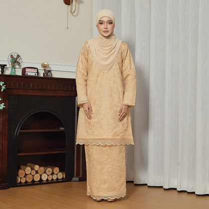 Aera Kurung