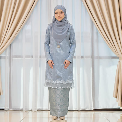 Qaleesa Kurung