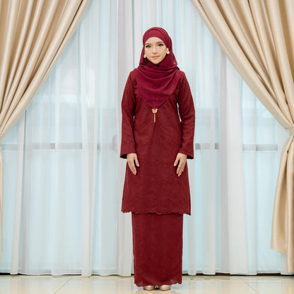 Deluna Kurung