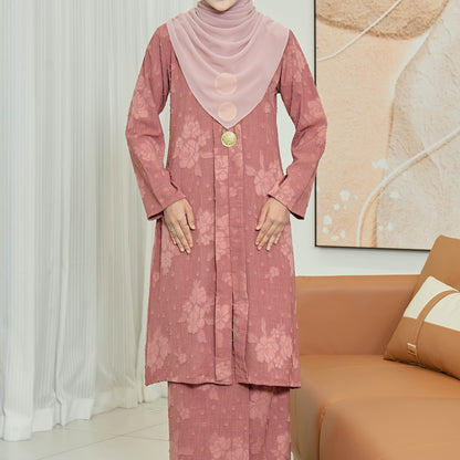 Maryane Kebaya
