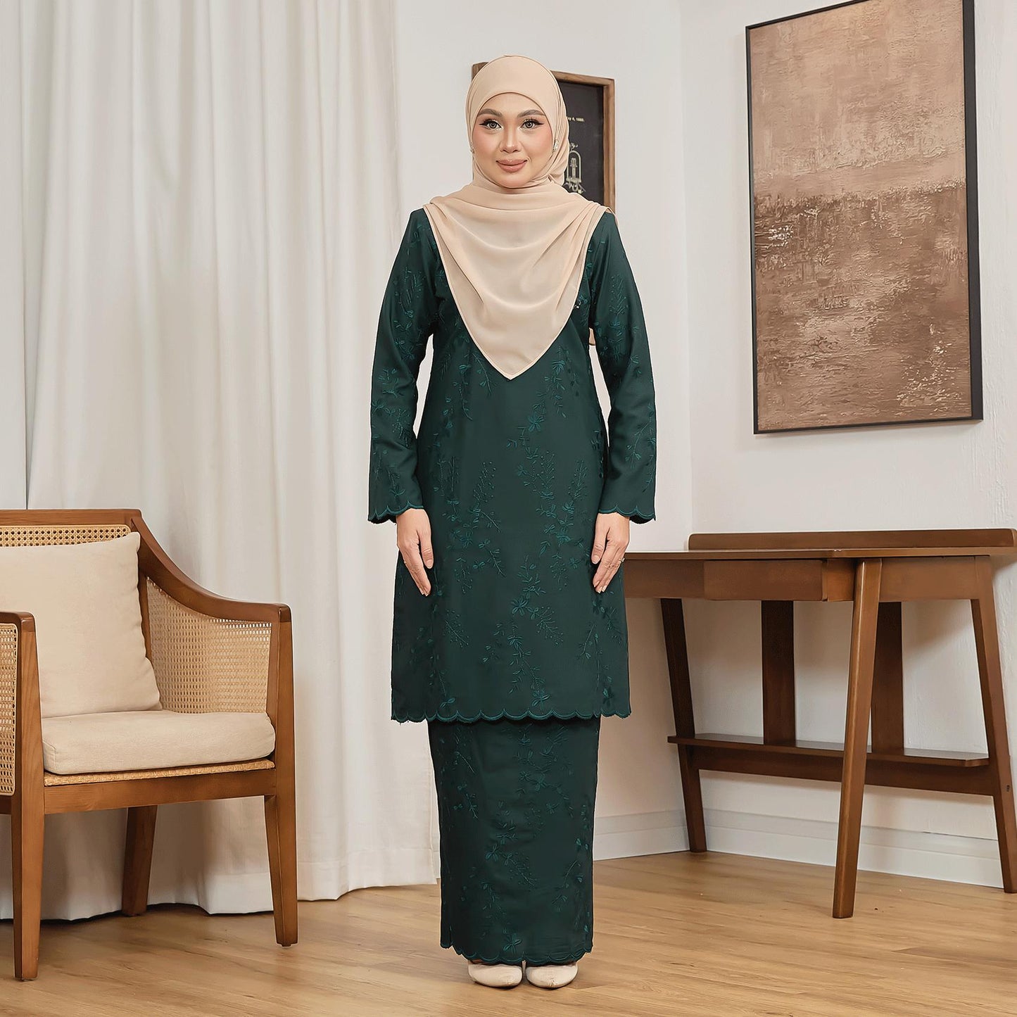 Juleeta Kurung