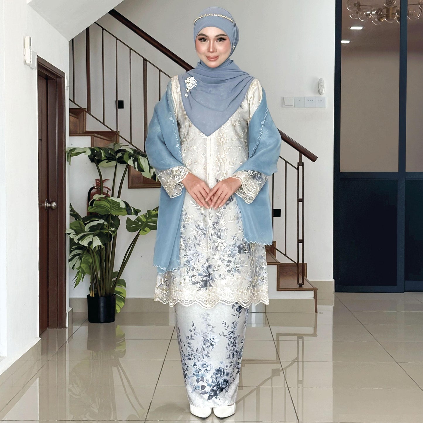 Umaira Kurung
