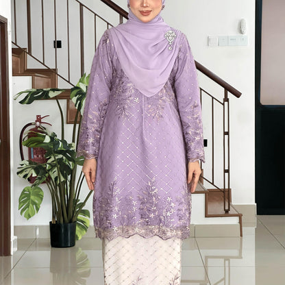 Deluna Kurung