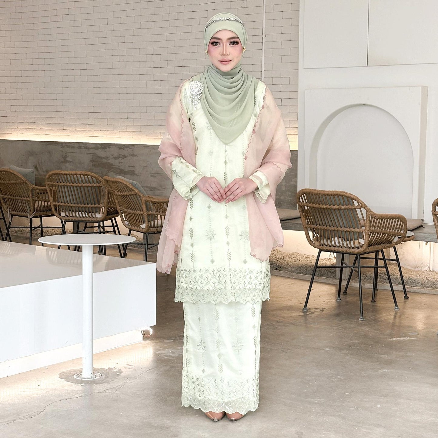 Juliya Kurung