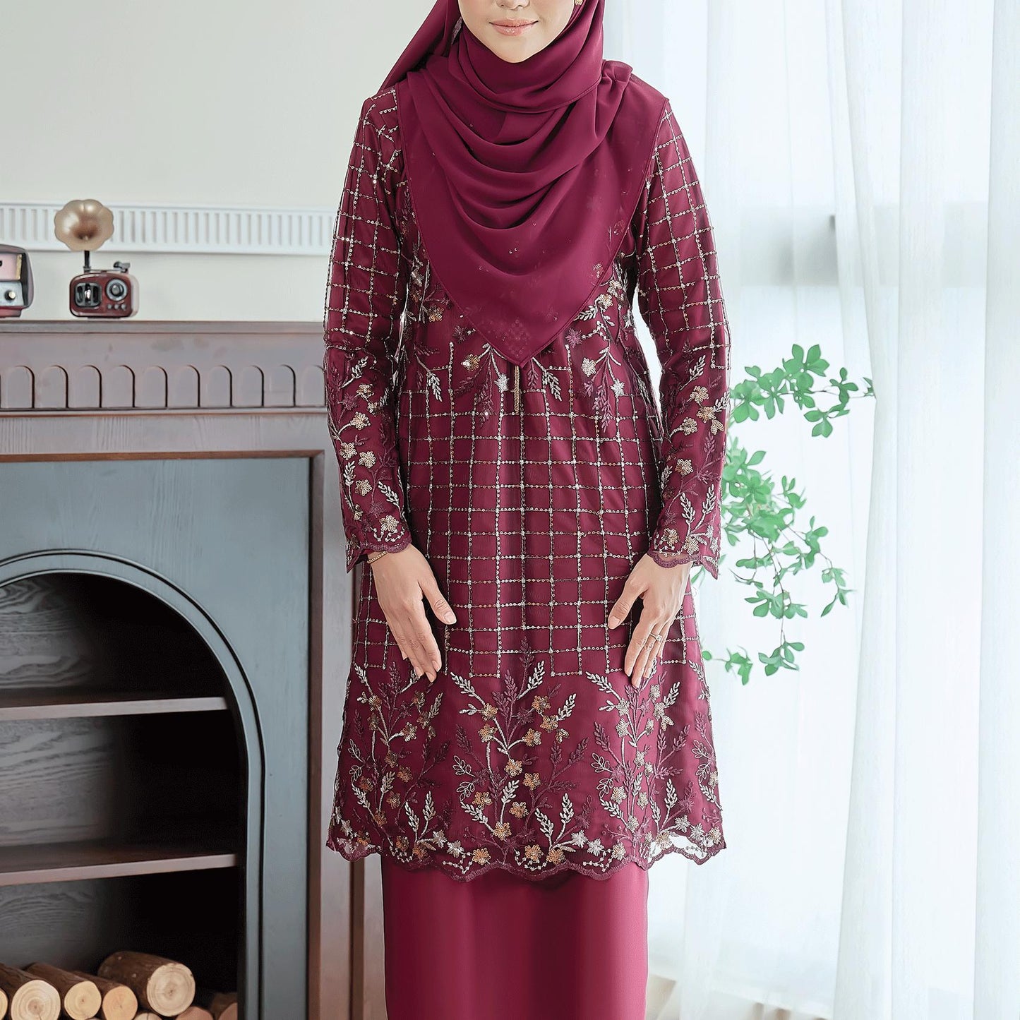Adeline Kurung