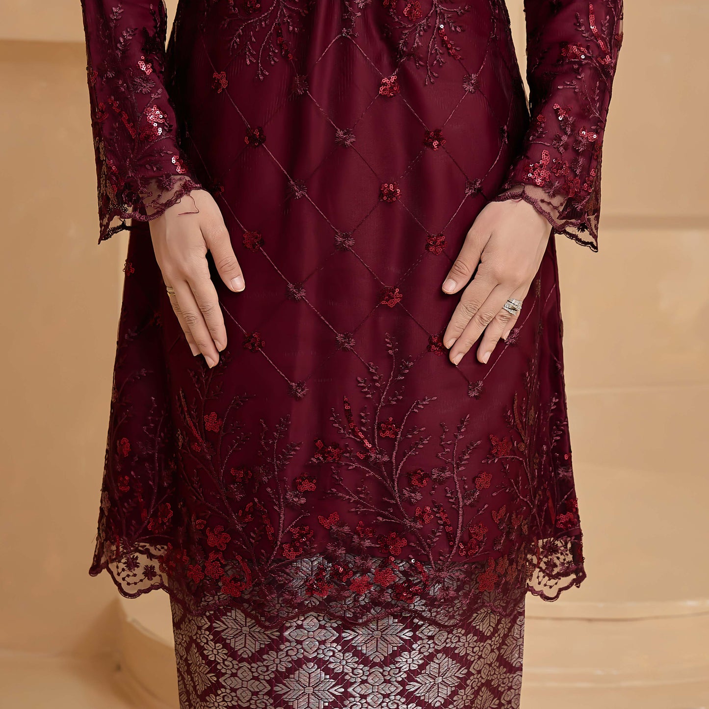 Seri Dahlia Kurung