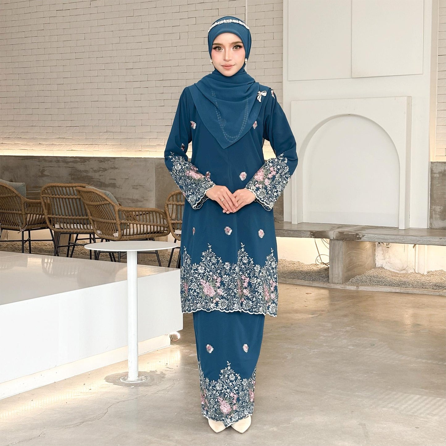 Nabella Kurung