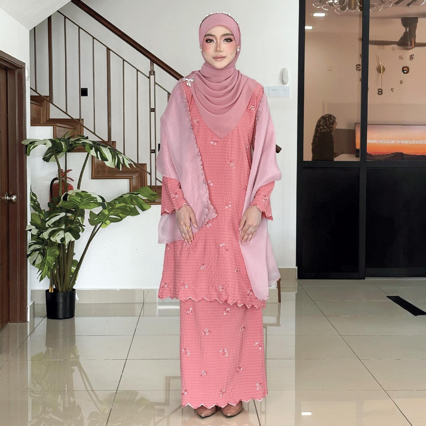 Sufina Kurung