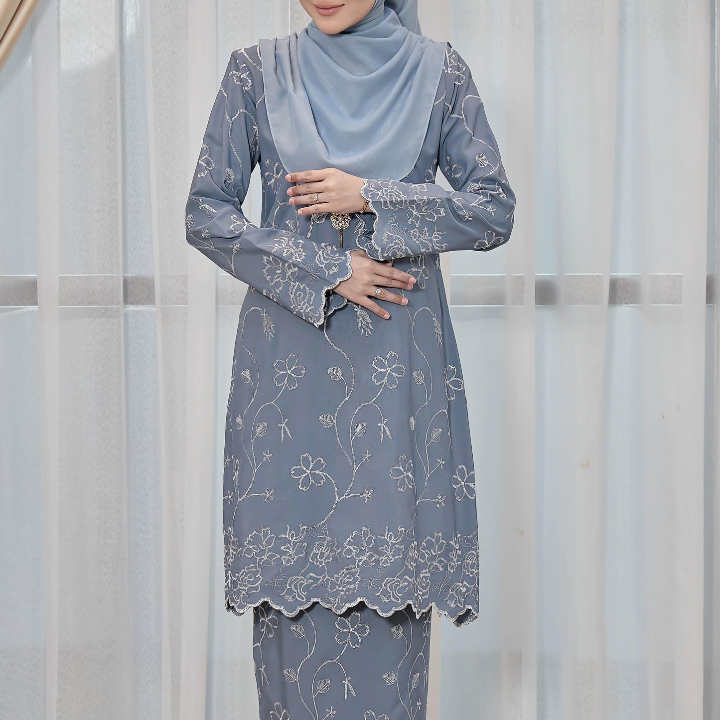 Evonna Kurung