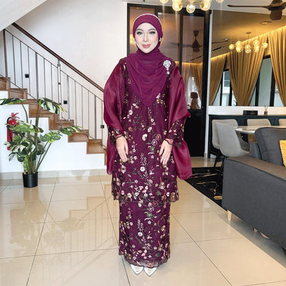 Roserra Kurung