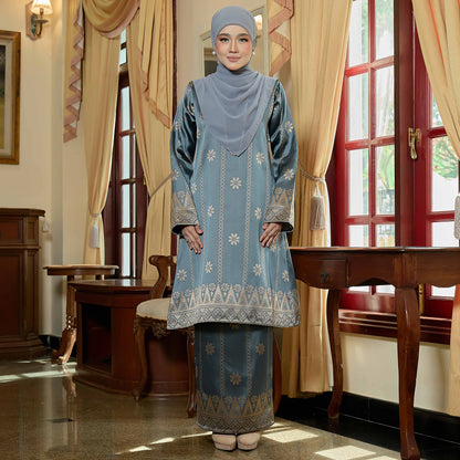 Kenanga Kurung