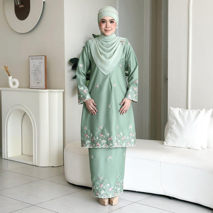 Fitra Kurung