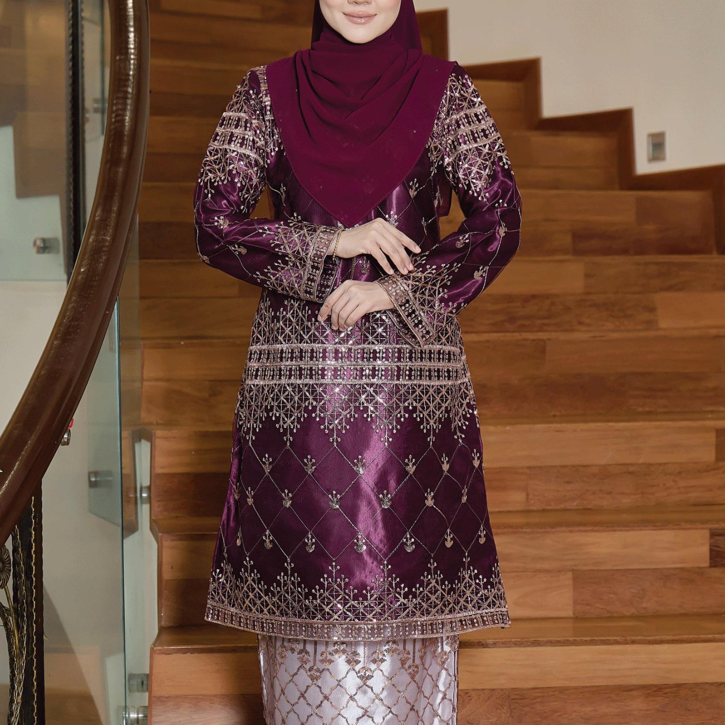 Laela Kurung
