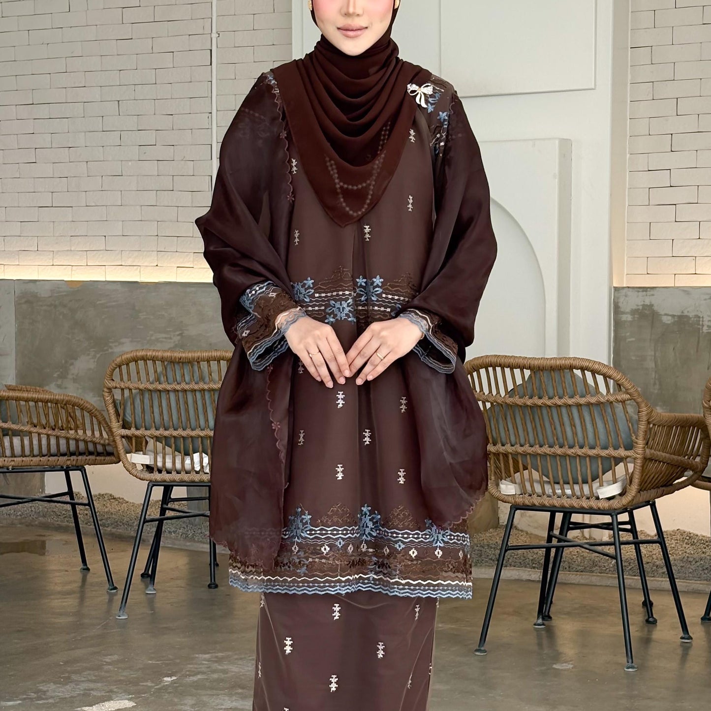 Khalisa Kurung