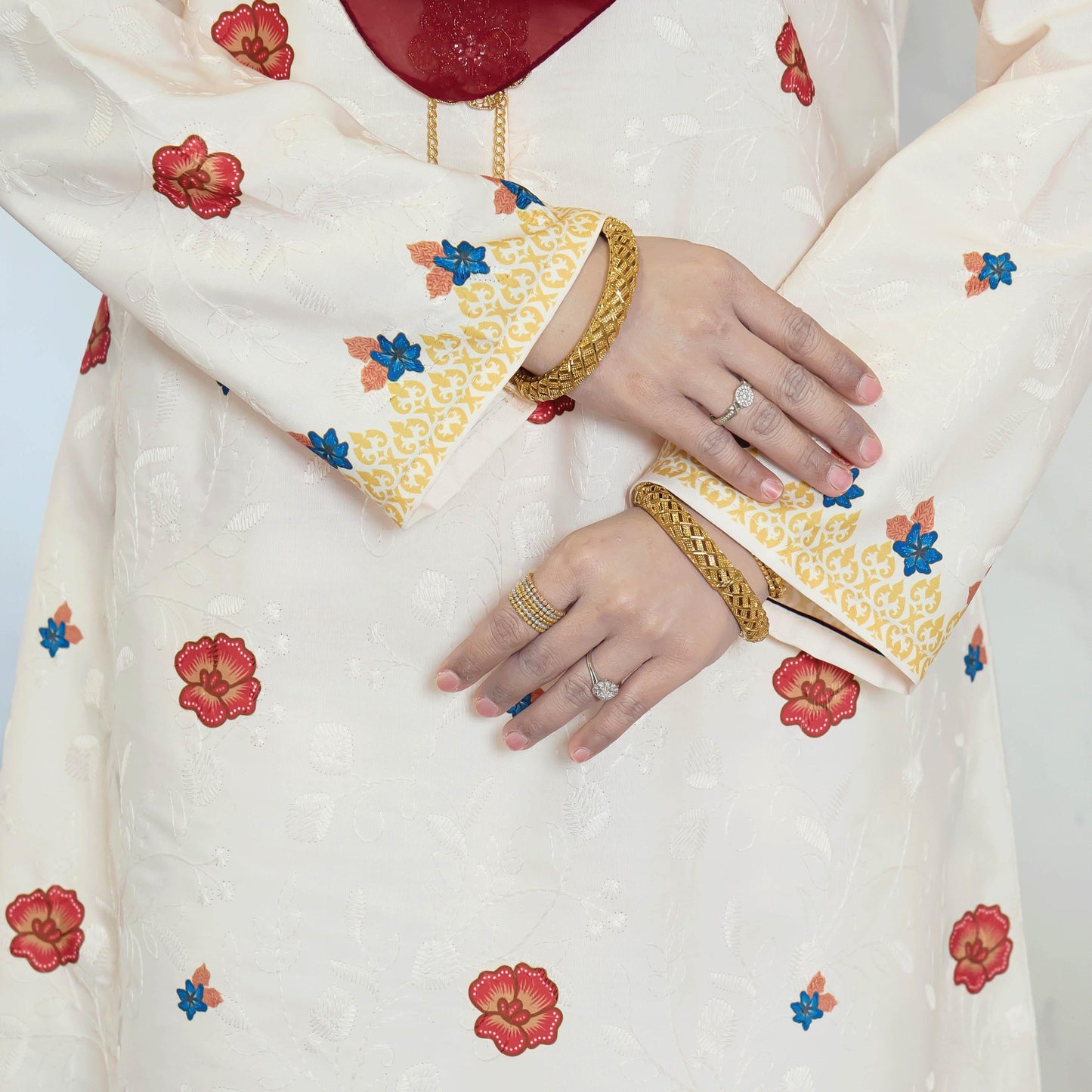 Nirmala Kurung Merdeka