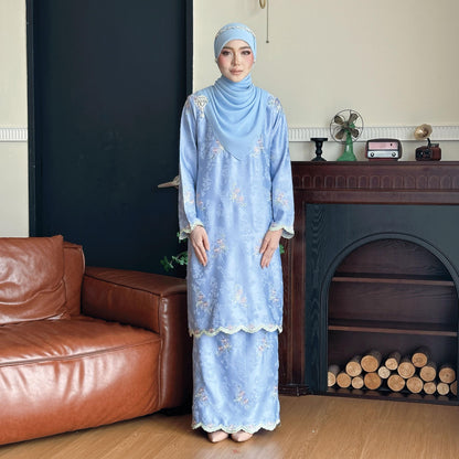 Indah Kurung