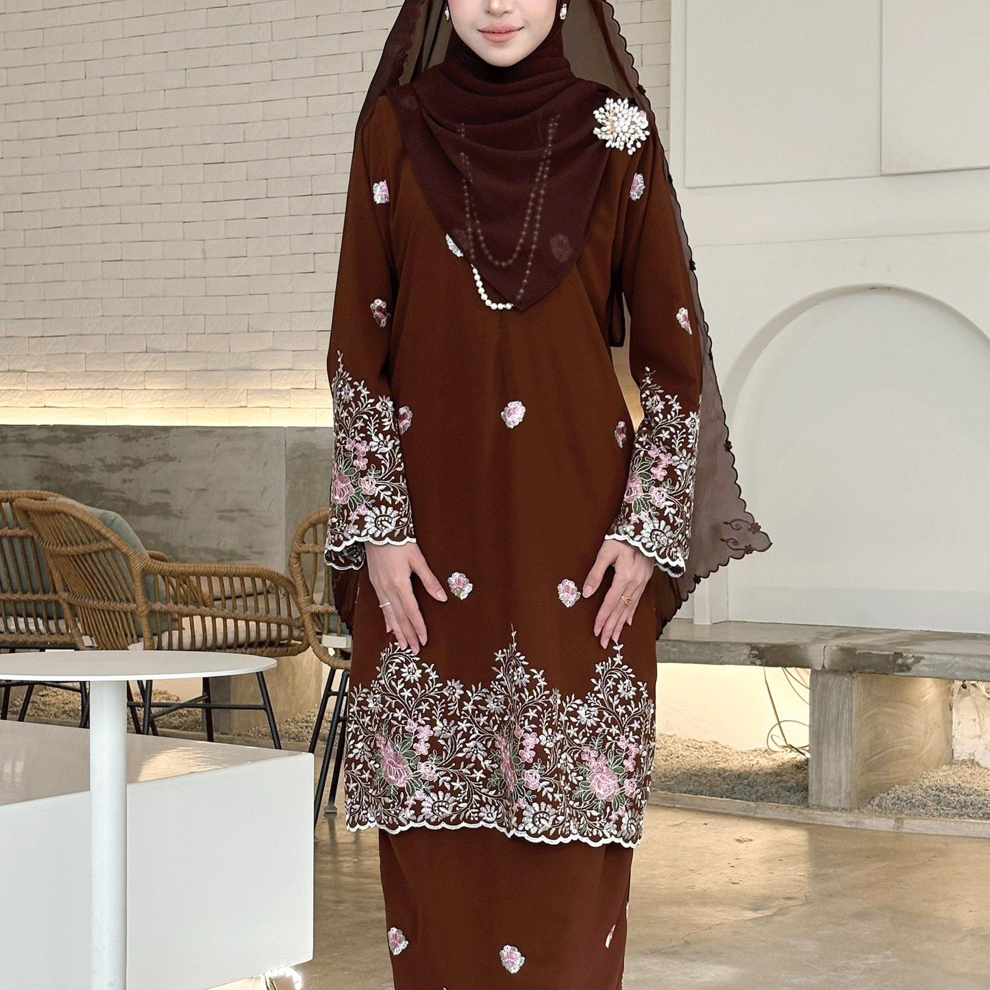 Nabella Kurung