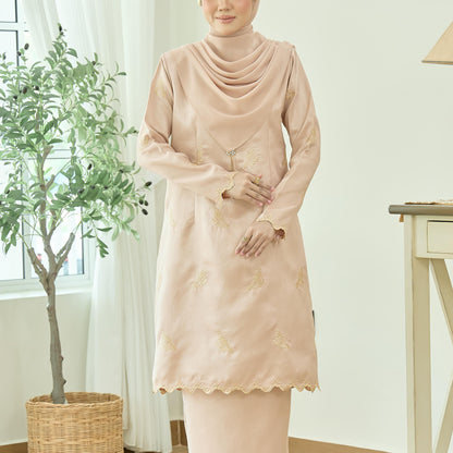Nulisa Kurung