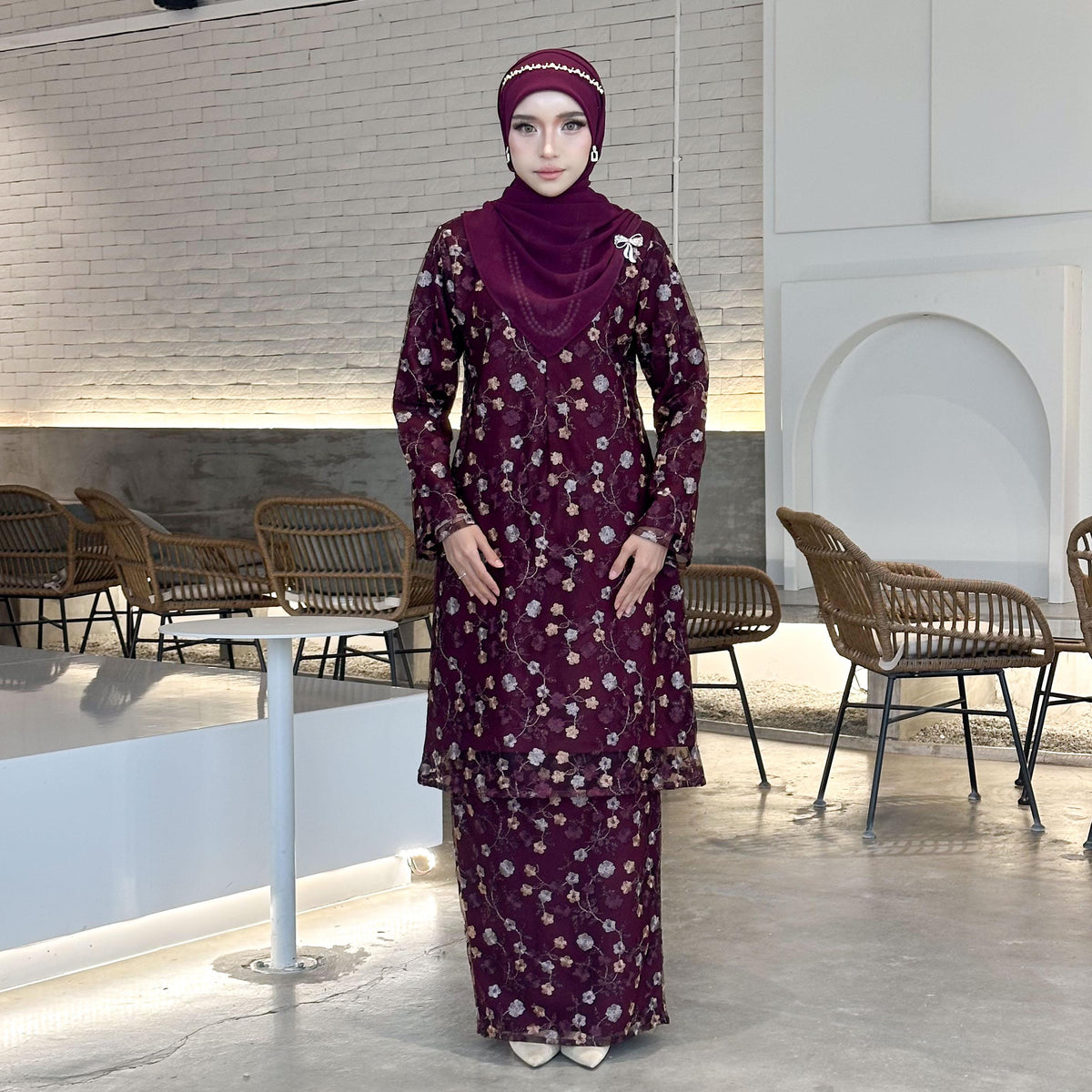 Eymilia Kurung