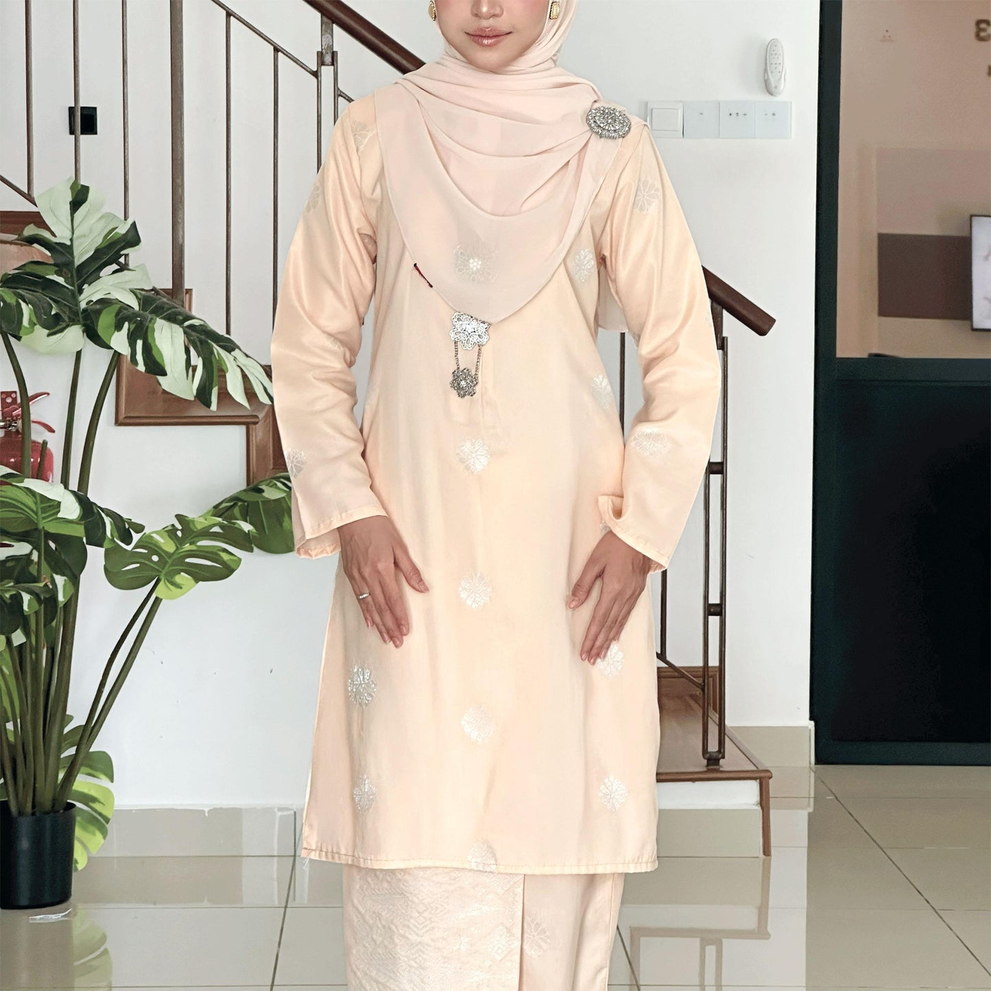 Melati Kurung