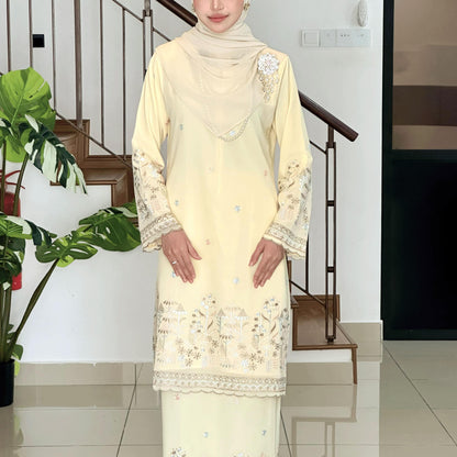 Hasmira Kurung