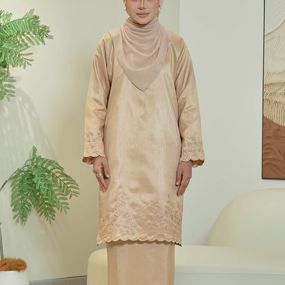 Afya Kurung