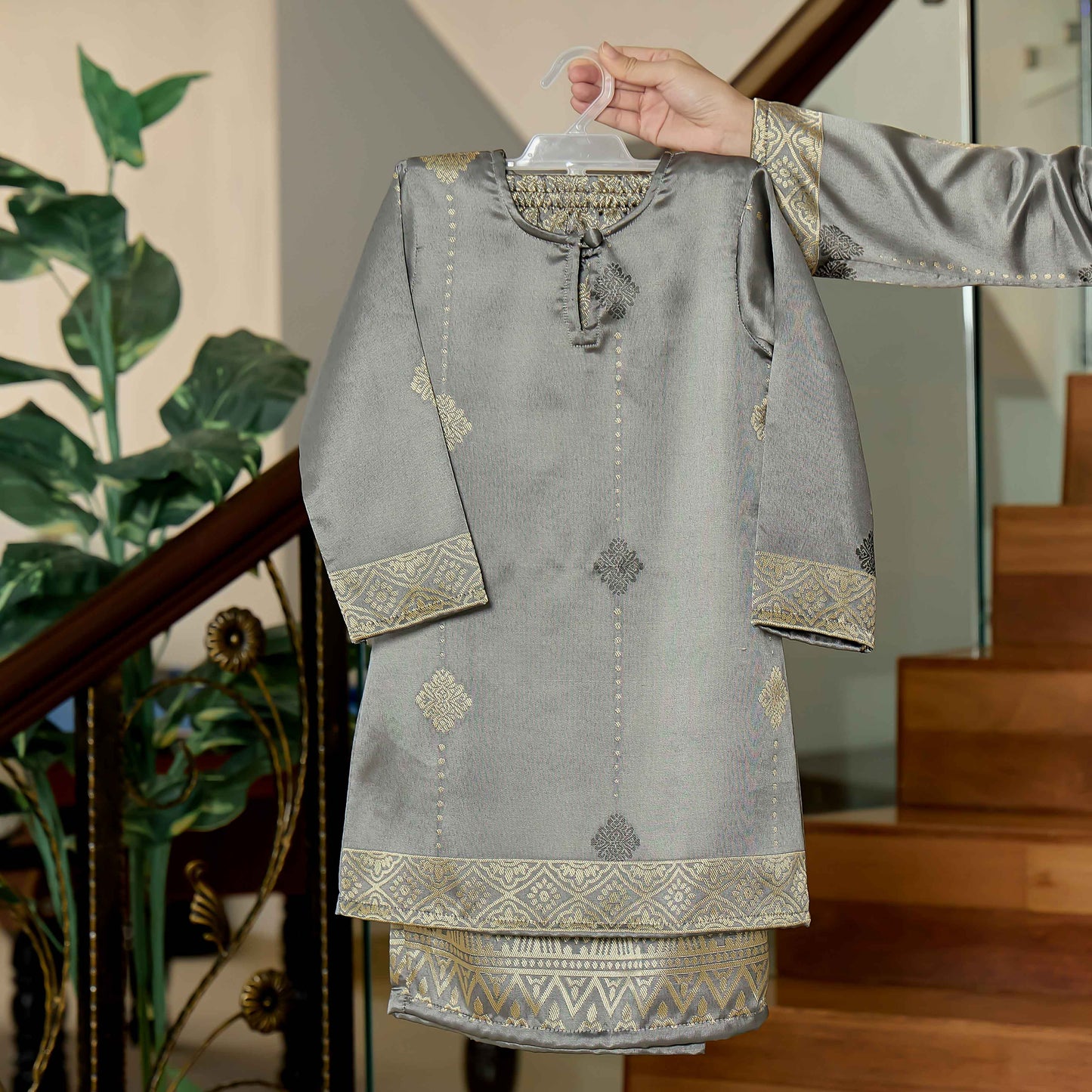 Dang Anum Kids Kurung