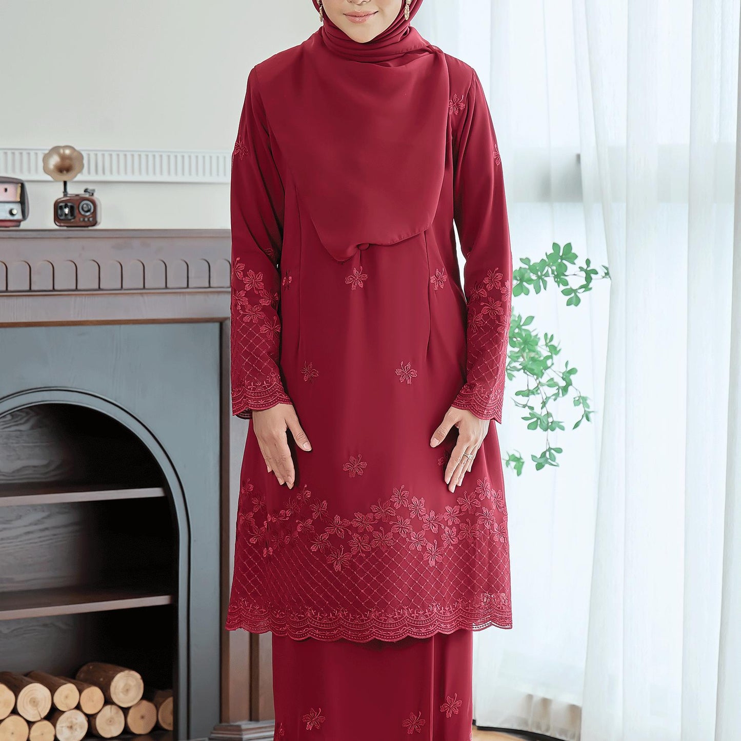 Jeena Kurung