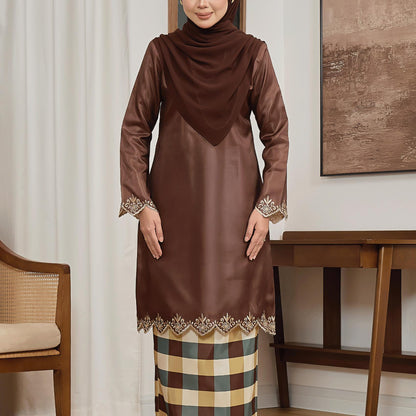 Lunisya Kurung