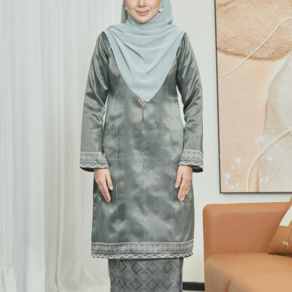 Dang Wangi Kurung
