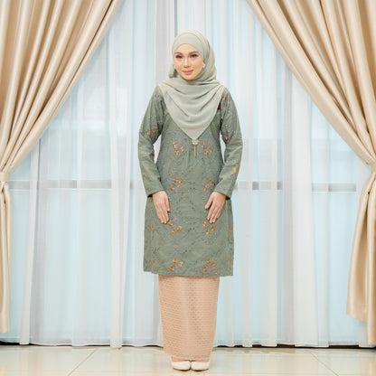 Emberly Kurung