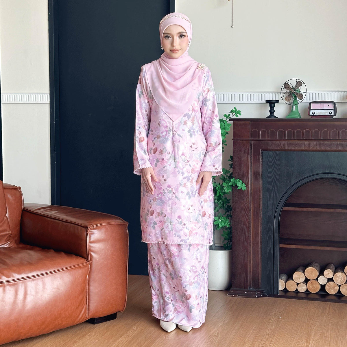 Alia Kurung